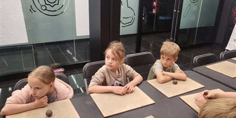 Powiększ grafikę: dzien-dziecka-w-muzeum-bursztynu-699835.jpg