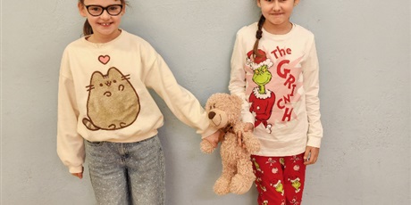 Powiększ grafikę: dzien-pizamy-i-pluszowego-misia-660614.jpg