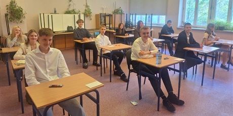 Powiększ grafikę: egzaminy-klas-8-699919.jpg