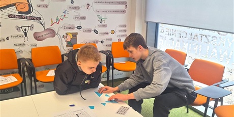 Powiększ grafikę: klasa-8b-w-centrum-rozwoju-talentow-690651.jpg