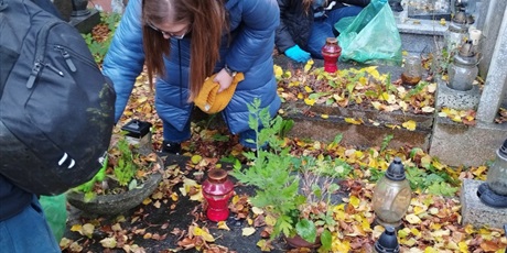 Powiększ grafikę: pamietamy-i-dzialamy-z-sercem-650770.jpg