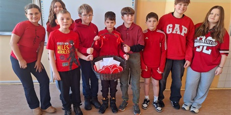 Powiększ grafikę: szkolne-walentynki-678027.jpg