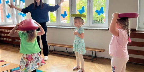 Powiększ grafikę: Kto utrzyma krążek najdłużej?
