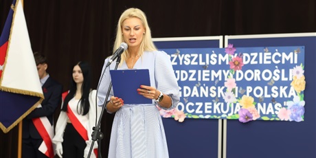 Powiększ grafikę: Przemówienie Dyrektora.