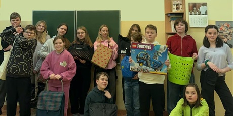 Powiększ grafikę: Dzień bez plecaka