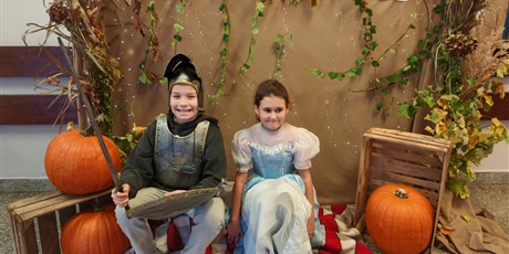 Powiększ grafikę: Dzień Kostiumów