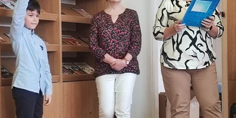 Powiększ grafikę: Pasowanie na Czytelnika
