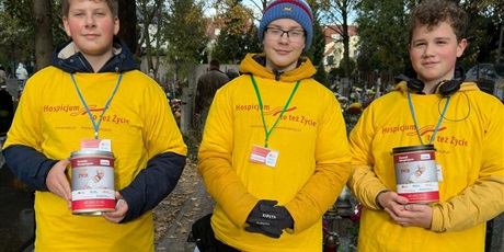 Powiększ grafikę: Podziękowania za akcję "Rozpalmy Światło dla Hospicjum"