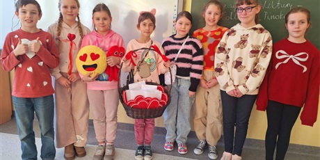 Powiększ grafikę: Szkolne Walentynki