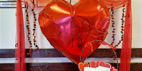 Powiększ grafikę: Szkolne Walentynki